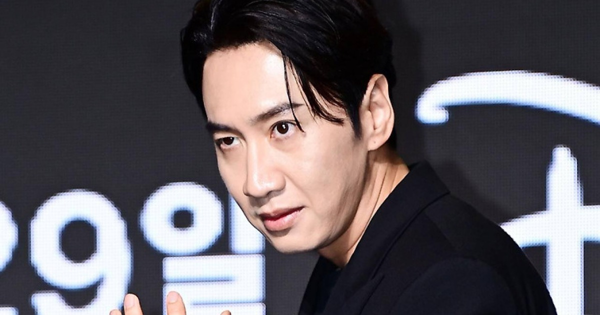 Lee Kwang-soo Hits #2 on X Trends After Admitting He's Addicted to Talking to Fans