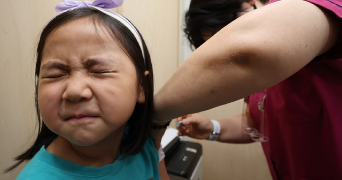 Early Flu Outbreak Triggers National Vaccination Program in South Korea