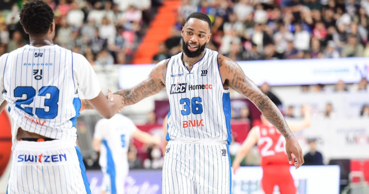 Busan KCC Claims First Win as Shawn Long and Luis King Lead Victory Over Ulsan Hyundai Mobis