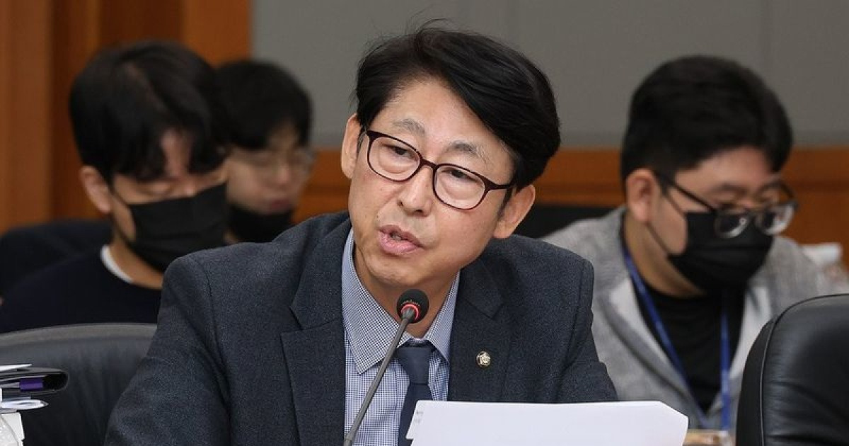 "OTT·AI 구독료 연간100만원…통신비 대책에 담아야"