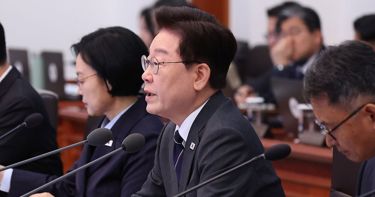 이 대통령 "AI 시대에 맞춰 사이버 보안 전면 혁신‥속도가 생명"