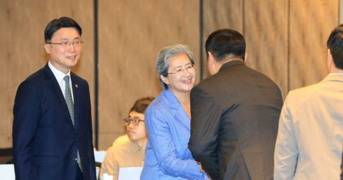 韓 AI 기업들, AMD 만나 "개방형 생태계 협력"…리사 수 "가능성 열려"