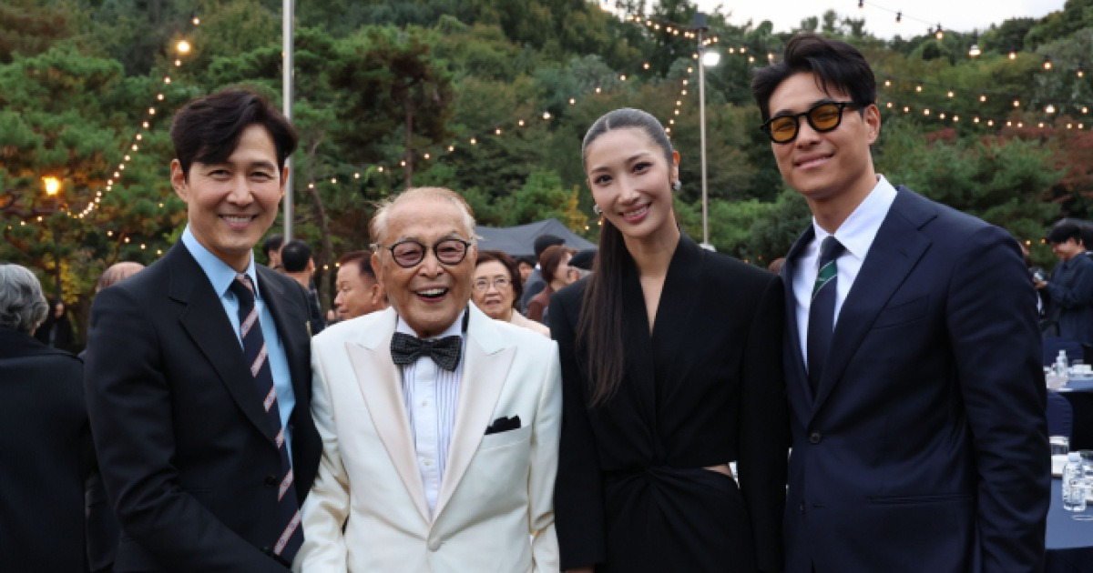 EJAE and Fiancé Sam Kim Appear Together Three Weeks Before Their Nov. 7 Wedding