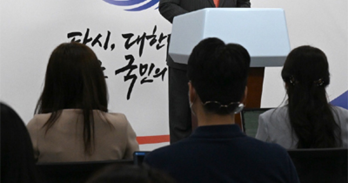 한국 정상 첫 나토 참석..'3분 스피치'하는 尹, 무슨 얘기 할까