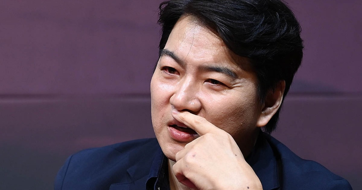 송일국 깜짝 고백 "♥판사 아내랑 따로 살아…삼둥이 나홀로 육아" (각집부부)