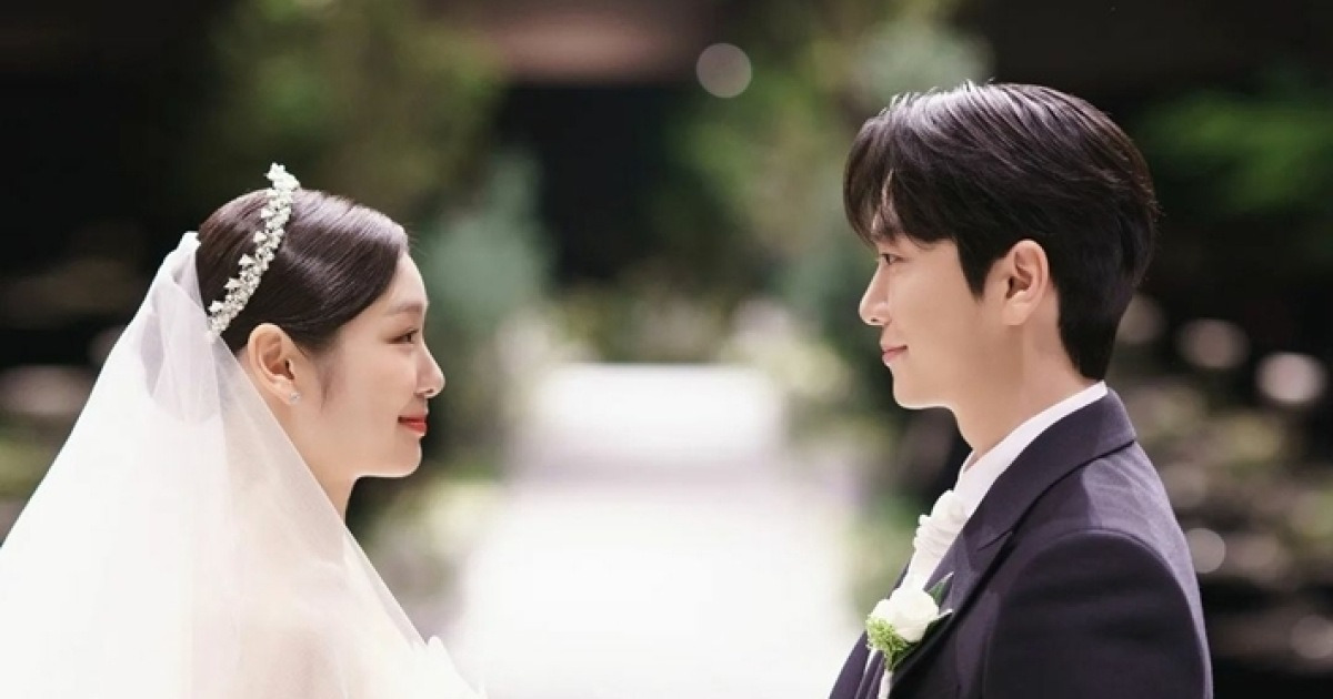 김연아와 결혼 3년 차 고우림 "여전히 신혼 생활 이어가는 기분"