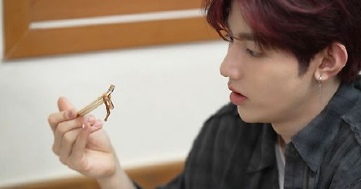 장하오, 생애 첫 산낙지 먹방 도전 “눈에 광기 돌지 않아요?”(‘장도바리바리’)