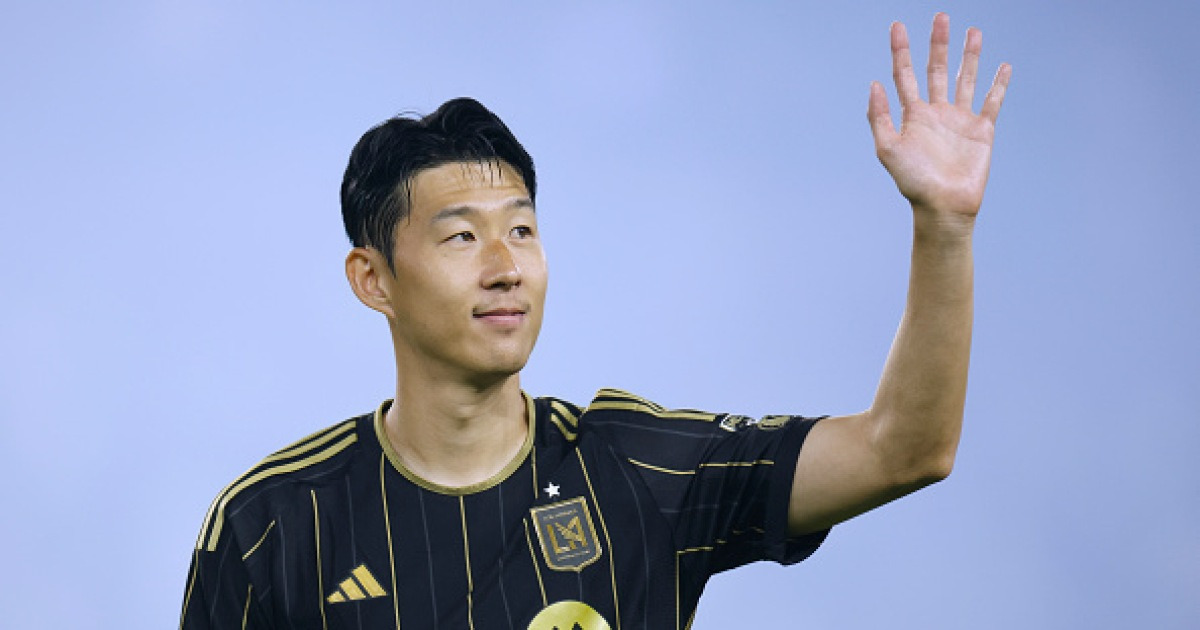 美 진출 두 달 만에 메시와 MLS 간판 된 SON... '9월 A매치 빛낸 10인 선정'→"차이 만들어낸 에이스"
