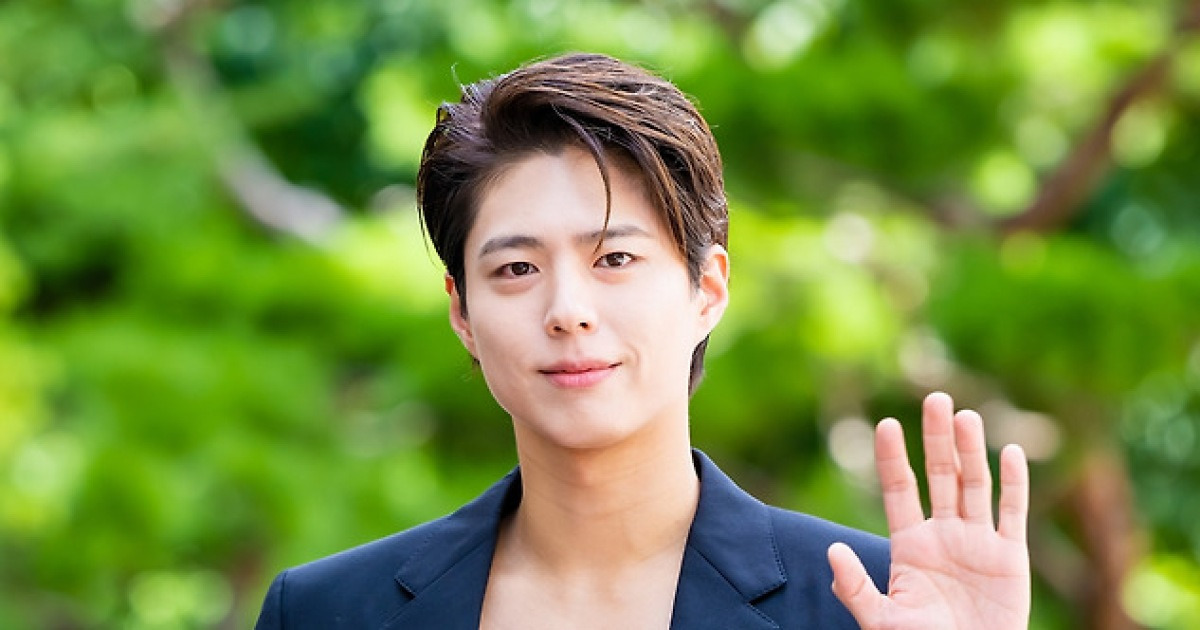 박보검, 팬미팅 암표 직접 단속 나서