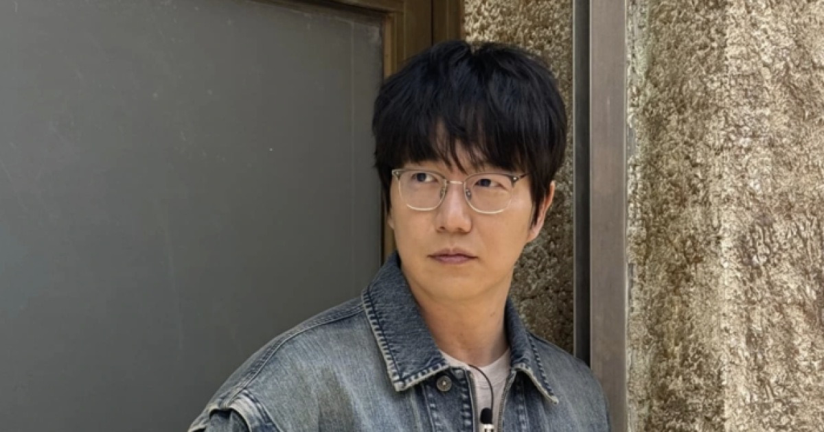 옥주현 이어 성시경도 불법 운영…소속사 측 “인식 부족했다” 인정