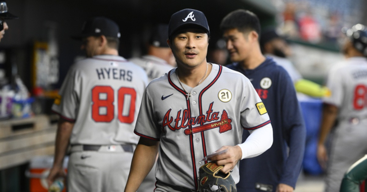 김하성, 호쾌한 2루타… 3경기 연속 안타