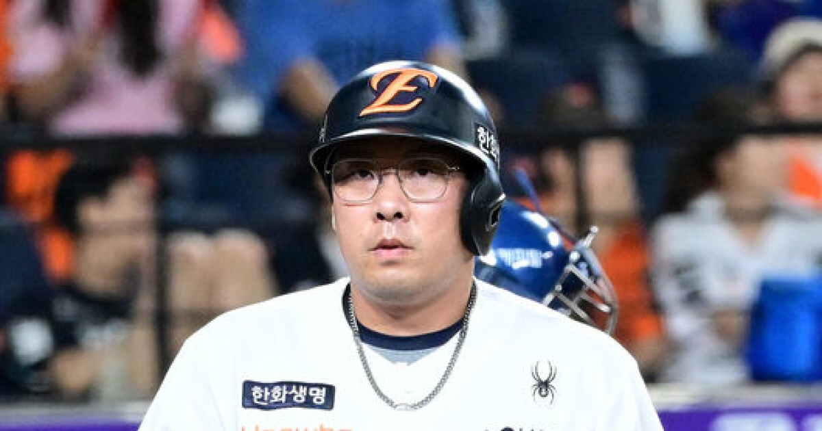 “뭐? 대주자라고? 안치홍이?” 숨 가쁘고, 절박했던…그러나 ‘독특하고, 남다른’ 달 감독의 보법
