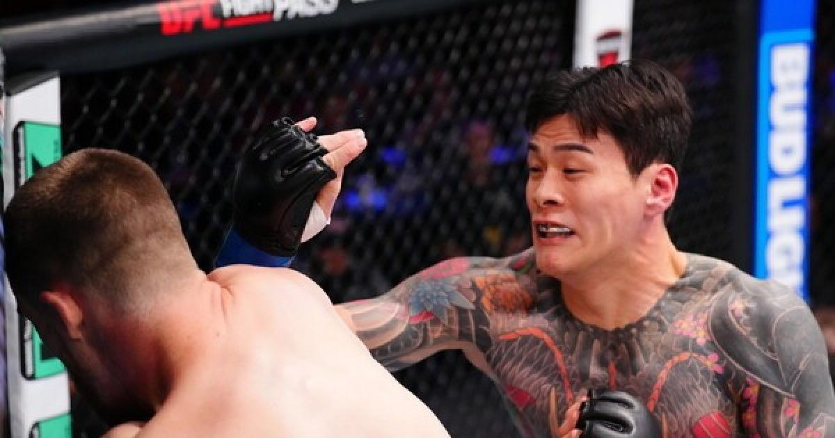 '죽습니다, 진짜' 라더니…황인수, 졸전 끝 맥코리에 '만장일치' 판정패→UFC 진출 무산