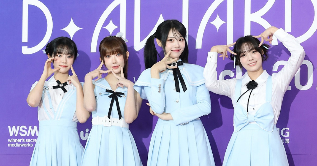 QWER "악성 게시글 115건 형사 고소…끝까지 강력 대응할 것"