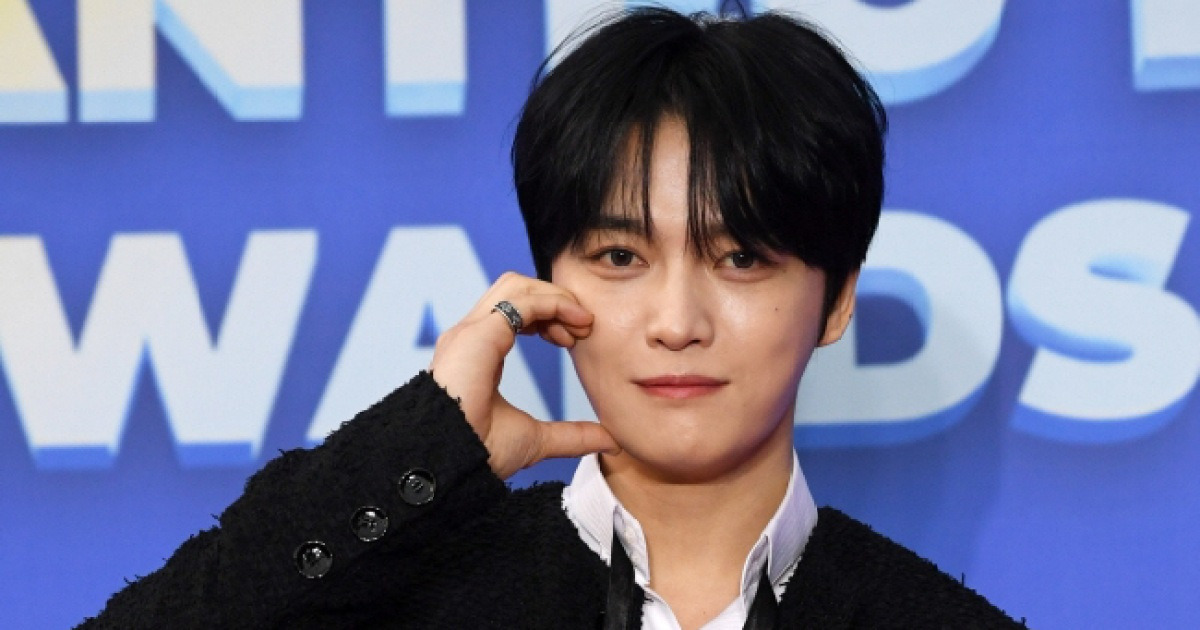 입양아 고백한 김재중, 몰랐던 가족사에 울컥.."父 사업 실패 후 신병까지" ('편스토랑')