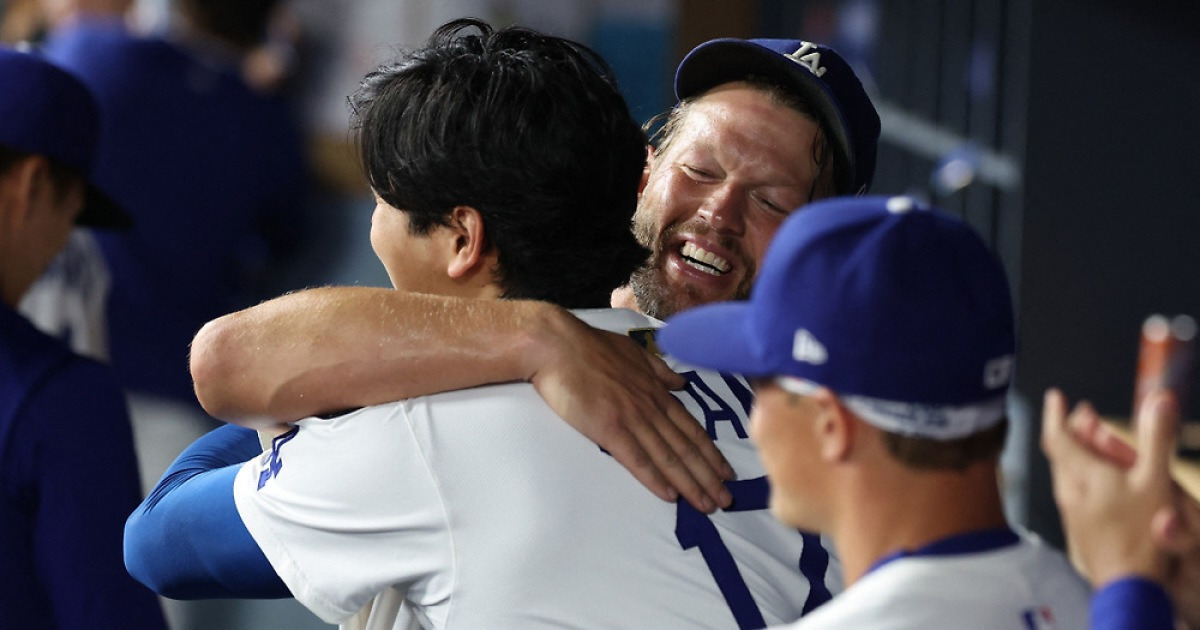 커쇼 은퇴 역투→오타니 역전 3점포←13년 연속 PS 진출 확정, LAD 역사적인 날