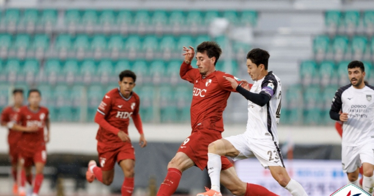 '모두 찜찜했네' 부산, 무패 이었지만 3위 도약 실패…전남은 간신히 3연패 탈출