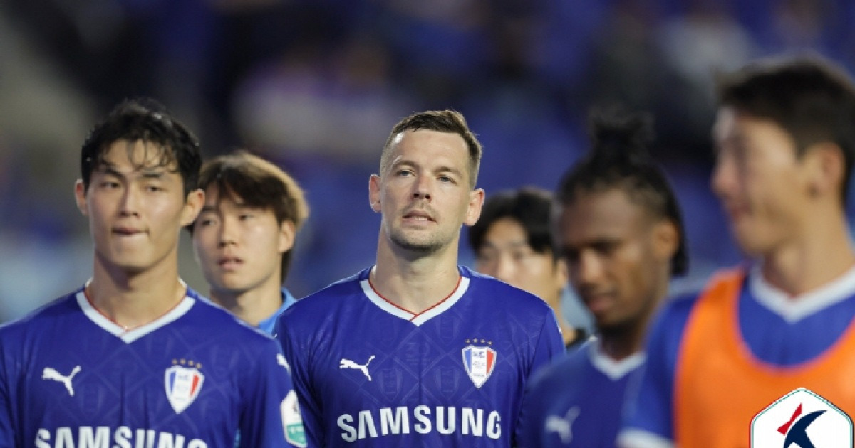 '수원 또 미끌' 승점 10점차 평행선은 인천의 '강제 우승'을 말한다