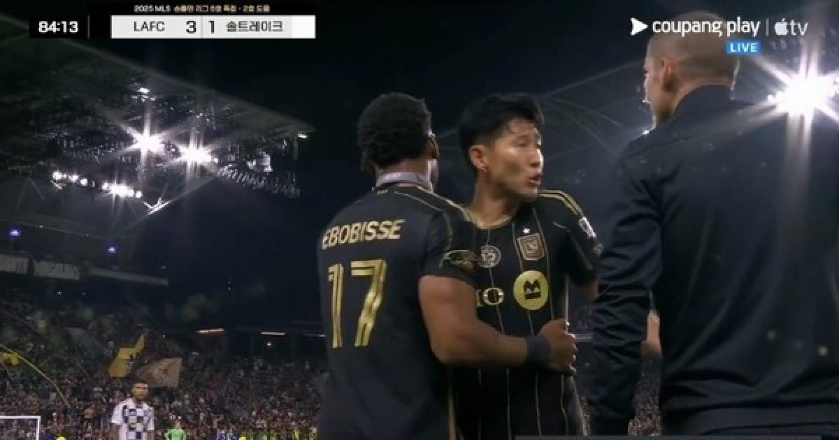 '1G 2AS' 손흥민, 경기 중 심판과 충돌→감독까지 말렸다…대체 무슨 일이