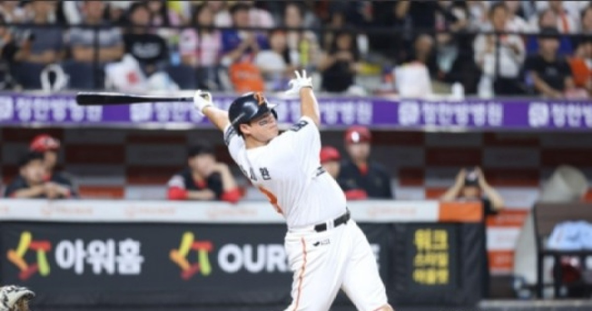 '150억 보장'으로 묶일까, '200억 경쟁' 속에 터질까…노시환, 한화가 놓칠 수 없는 '초대형 카드'