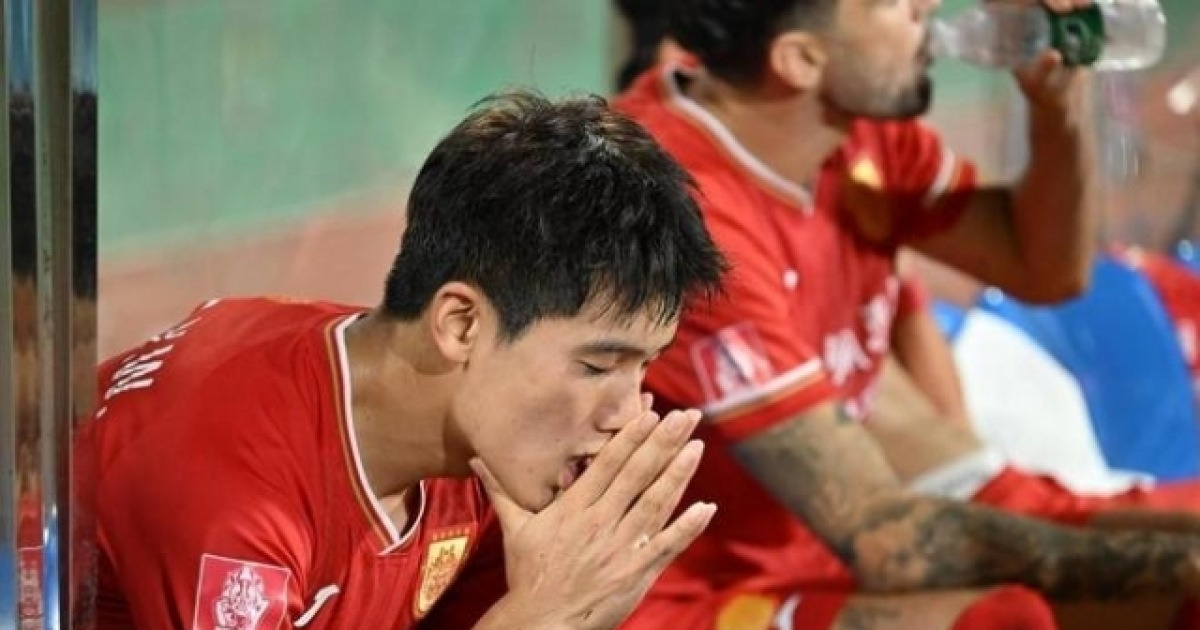 자칭 ‘손흥민급’ 우레이의 후계자, 中 2부서 2개월째 무득점 침묵→‘감독 경질’ PK 실축까지…“포스트 우레이? 현실적으로 어려워”