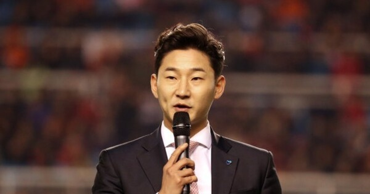 이천수, 소신 발언 '포옛의 독주' 홍명보가 비난받는  이유?..."대표팀 감독으로 선임했었다면, 이야기 나올 수밖에"