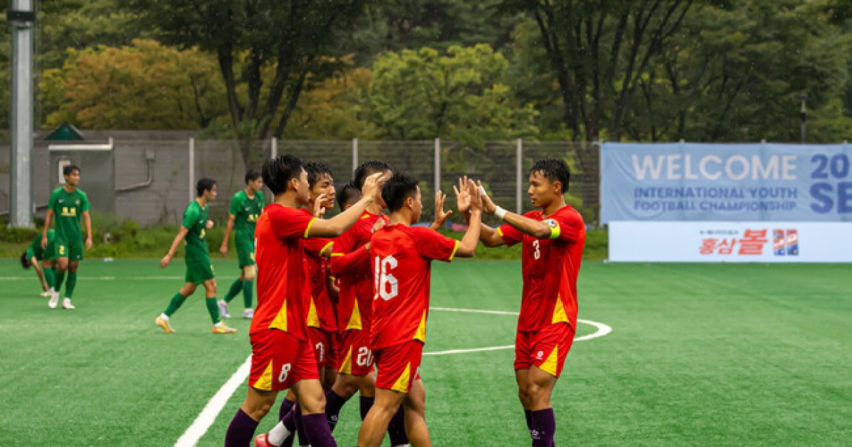베트남 U-18, 중국 저장 FC 유스팀 꺾고 대회 첫 승...조 3위로 EOU컵 마무리