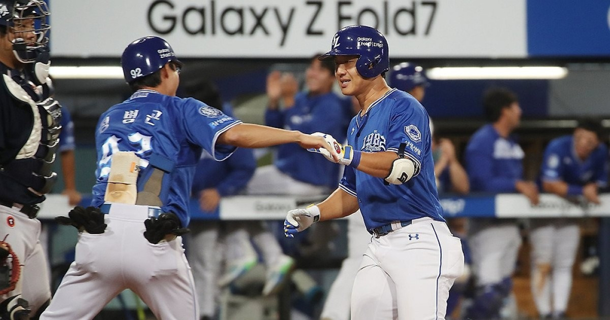 추분 지나니 윤곽 드러난 가을야구 구도…삼성·kt '안정권'
