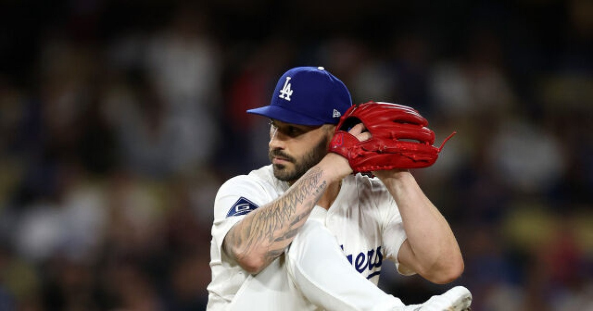 "벼랑 끝으로 몰았어, 내 책임" 오타니 승리 날린 1008억 마무리의 자책, 참아 왔던 로버츠 '분노' 대폭발