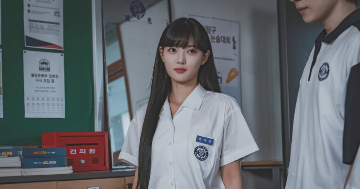 김유정, 얼굴 갈아 끼웠다…독기 품은 팜므파탈 ('친애하는 X')