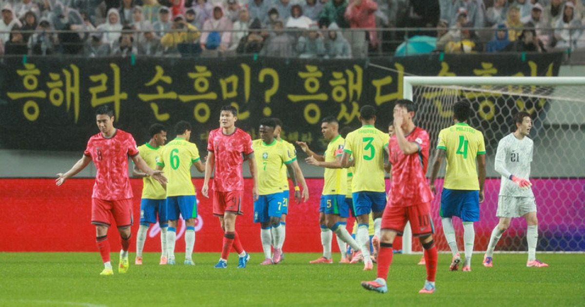 '한국 5-0 완파' 안첼로티 감독, 홍명보 전술 문제점 지적..."3백 압박 과정서 실수 나왔다"