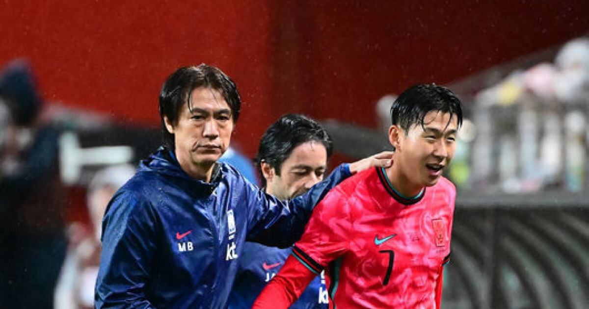 '아직 손흥민 우리 선수 같아' EPL, SON 韓 최다 출전 신기록에 박수... "신기록 보유자 축하해"