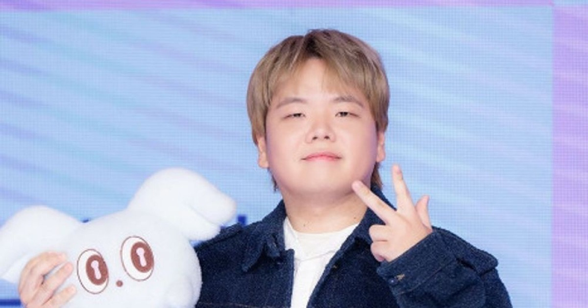 곽튜브, '혼전 임신' 5세 연하 여친과 오늘 웨딩마치...사회 전현무