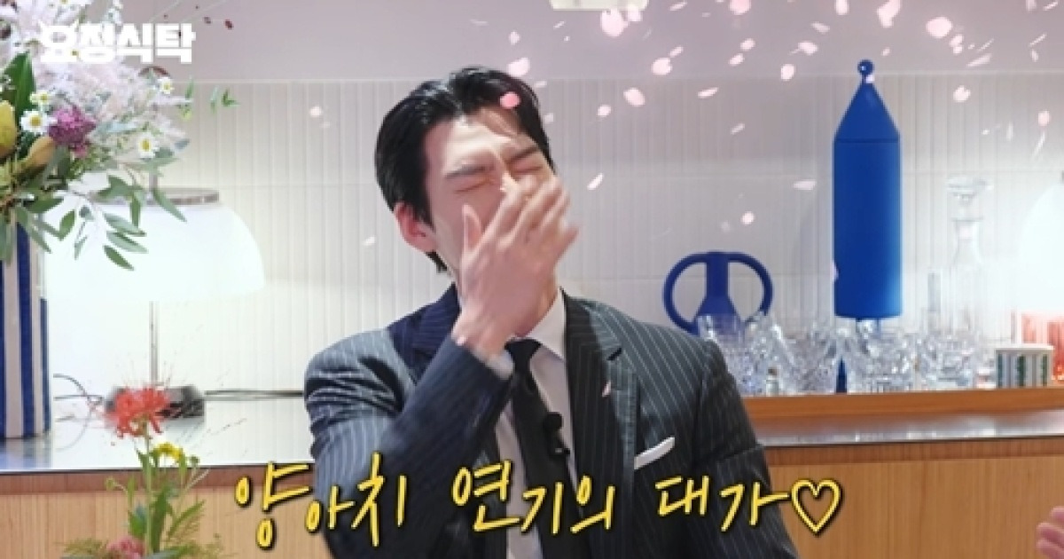 김우빈, “저도 거울 봐요”…‘양아치 연기의 대가’가 털어놓은 데뷔 초 자책과 성장