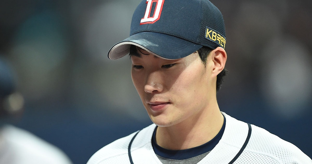 두산, 새 감독 선임 앞두고 11명 '무더기 방출' 칼바람→'SSG·LG 트레이드' 비운의 주인공 새 둥지 찾을까