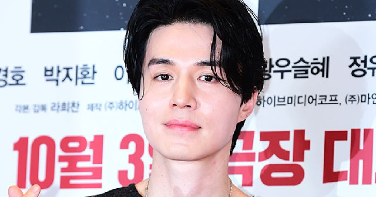 이동욱, 기내까지 따라온 팬들에 경고…“사생활 침해, 이젠 선 넘었다”