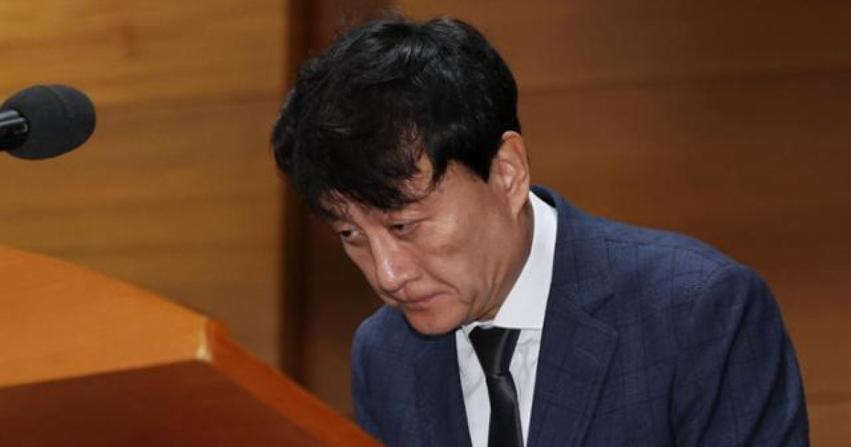 고개 숙인 MBC 안형준 사장 "故 오요안나 사태, 다신 없어야… "