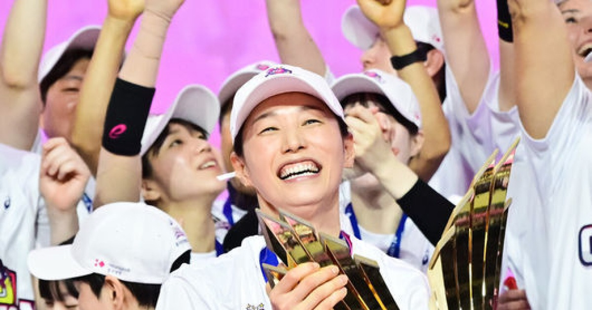 ‘구단 최초 사례’ 흥국생명, 왜 김연경 ‘10’ 영구결번 지정했나…“그의 헌신과 업적 기린다”