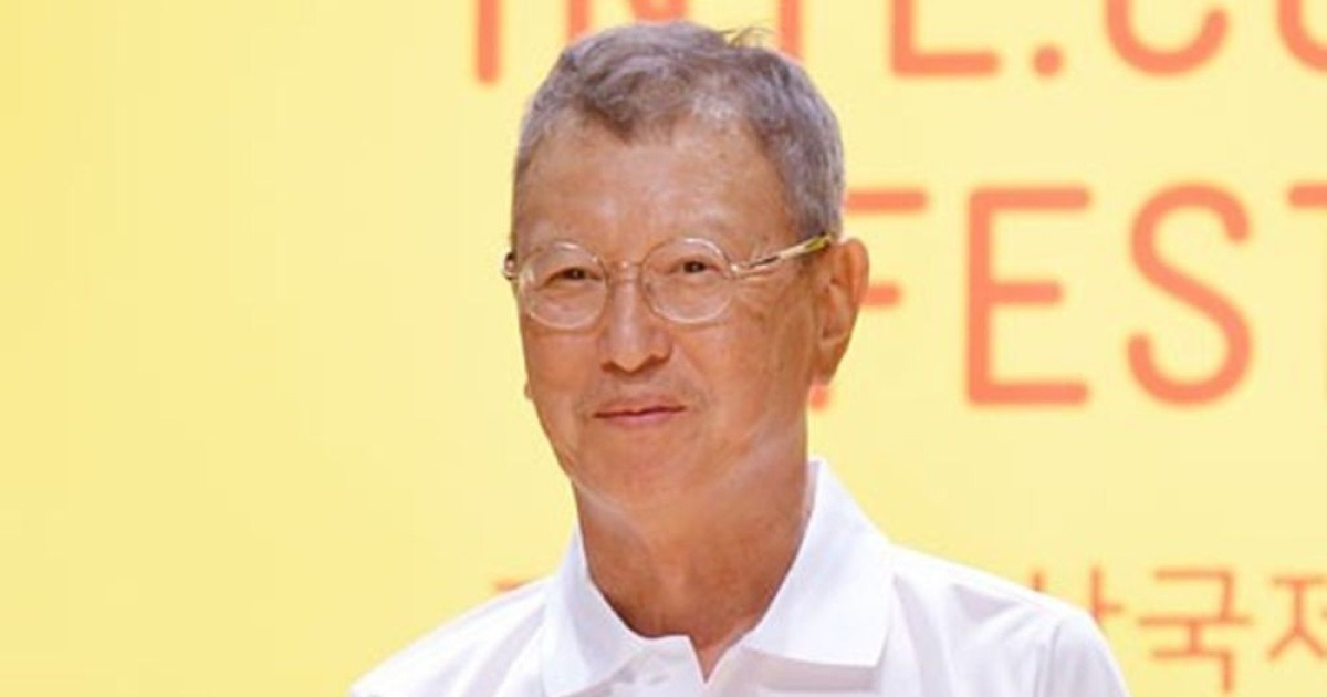故전유성, 이병현→지드래곤과 함께 문화훈장 수훈