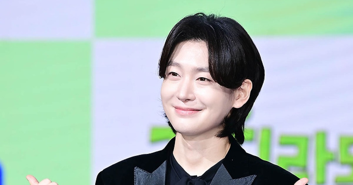 진짜 걷는 법도 몰랐나…김용빈 "편의점서 잔돈 바꿀 수 있는지 몰랐다, 은행다녀" 깜짝 발언 (길치라도 괜찮아)