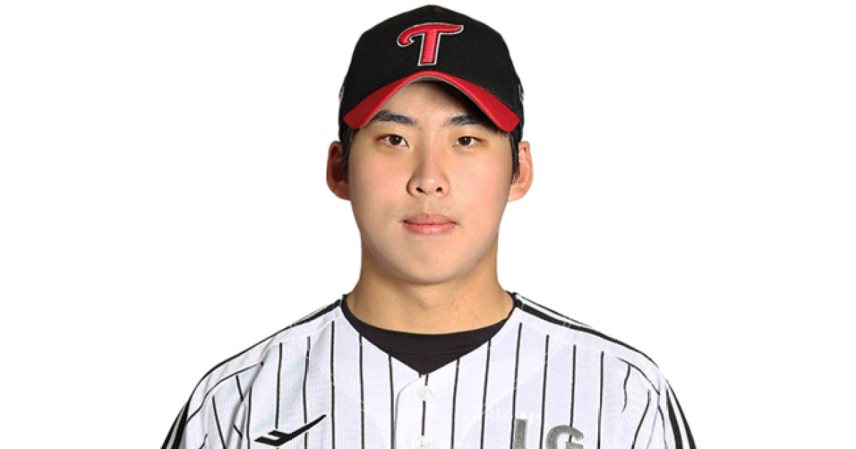 ‘150km 투수 포기→타자 복귀’ 2라운드 신인, 폴리그에서 프로 첫 안타, 왜 곧바로 교체됐나