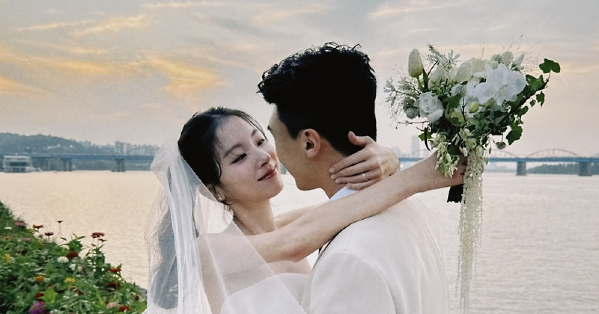 레이디스코드 주니, 내년 결혼…전투기 조종사 남편과 혼인신고