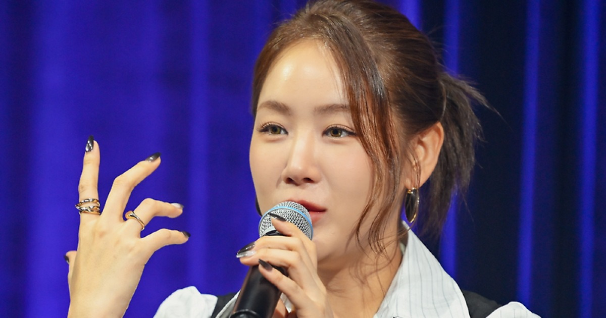소유, 인종차별 당했나…“비행 내내 차가운 태도, 아무것도 못 먹어”