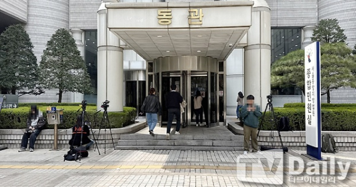 "차 뒷좌석에서 뭐 했나" 女아이돌 협박 렌터카 사장 집행유예