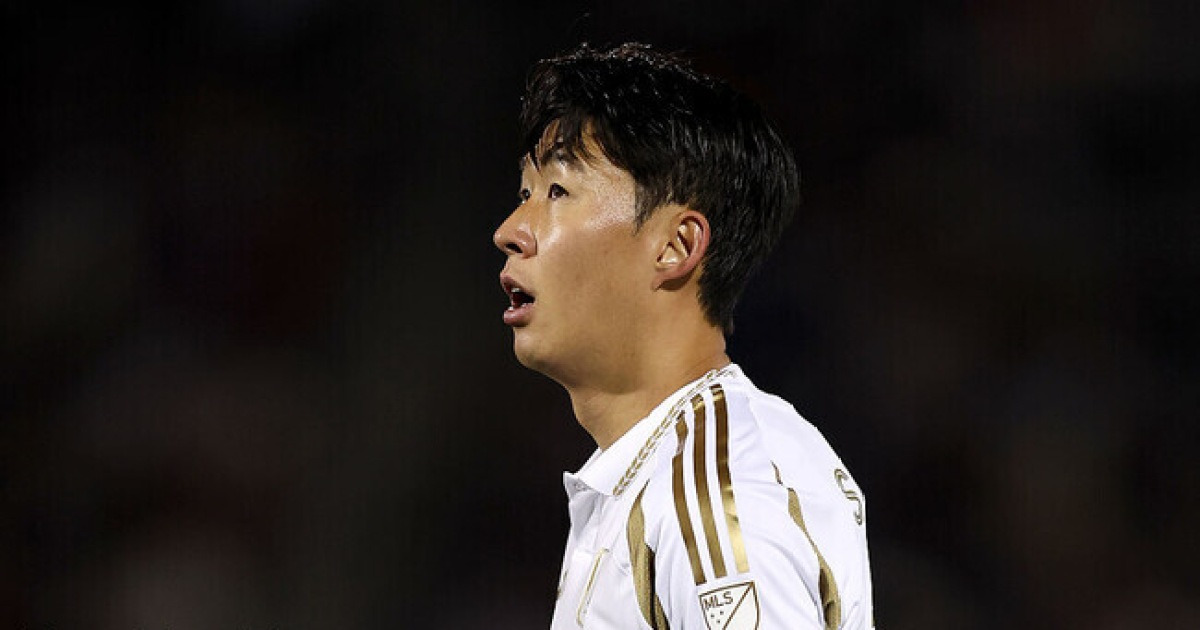 ‘손흥민 유럽 임대 복귀설’ LAFC 감독 한마디 했다…“잘 모르겠습니다”