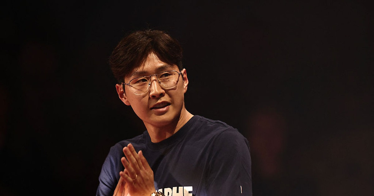 지난여름부터 끊이질 않았던 이적설, 종지부 찍는다…‘韓 축구 미래’ 이강인, 조만간 재계약 논의 예정