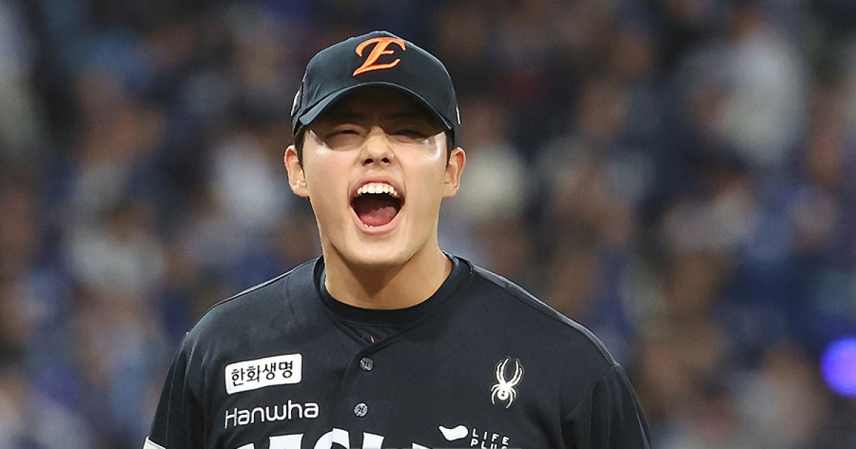 '한화 19년 만에 KS 진출 1승 남았다' 문동주 157km 구원 대성공…류현진 홈런→홈런 난타, 하지만 노시환 역전포 터졌다