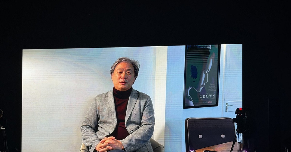 박찬욱부터 안효섭까지…신영균 헌신 담은 ‘아름다운예술인상’ 수상