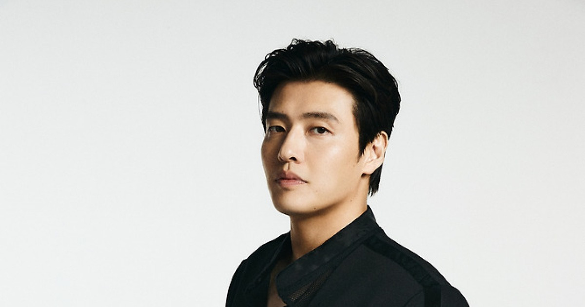 "올해 작품 6편, '월간 강하늘'이란 말 민망…평생 연기할 생각은 없죠"