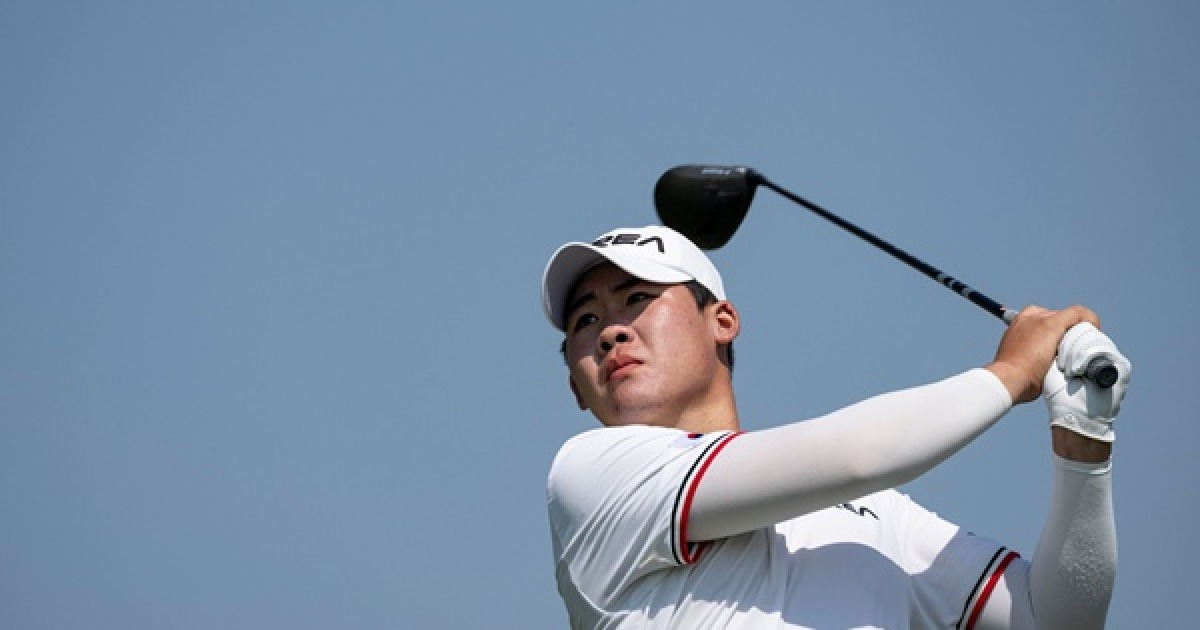 안성현, AAC 2라운드 공동 7위 도약…선두와 5타 차